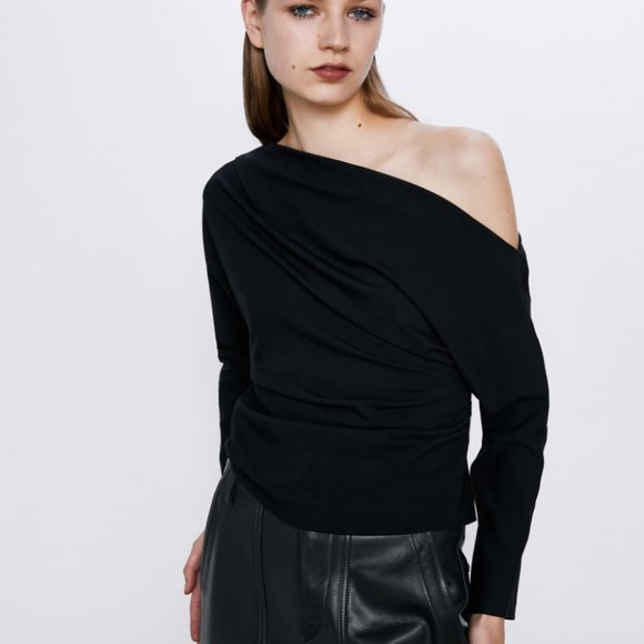 NWT ZARA Black RUCHED TOP Asymmetric Neckline Long Sleeve Ref 8640/409 - Picture 1 of 3
